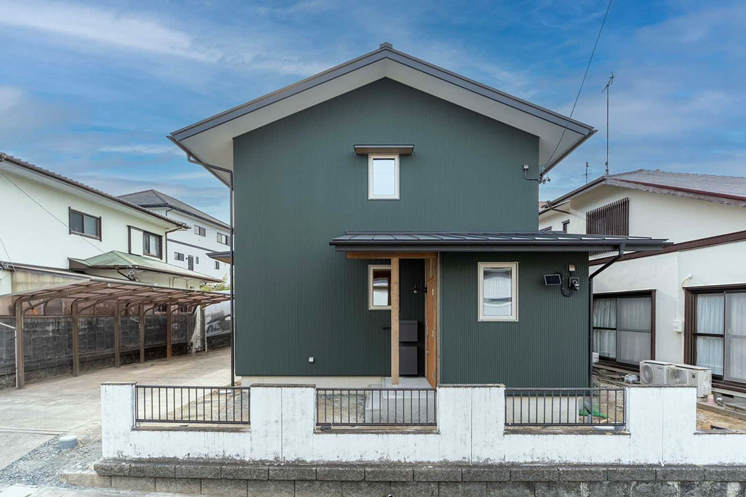 11/15（土）・16（日）完成見学会「こだわりキッチンのある街なかの家」掛川市長谷｜有限会社エフ・ベース｜掛川市で注文住宅・リノベーションならエフ・ベース