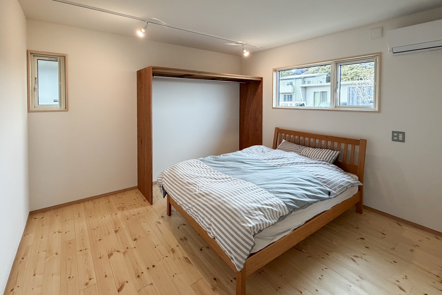 リノベーション見学会「ひとりを楽しむ。みんなと囲む。土間キッチンのある家」